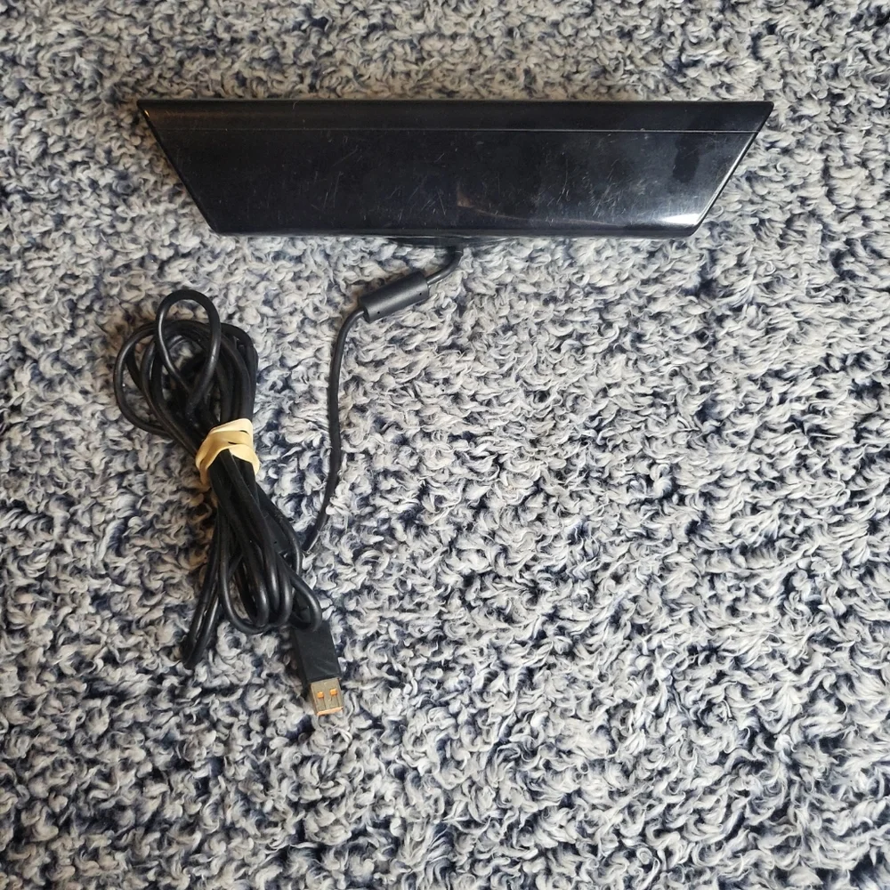 Microsoft Xbox 360 Kinect Sensor Bar Device - Black
